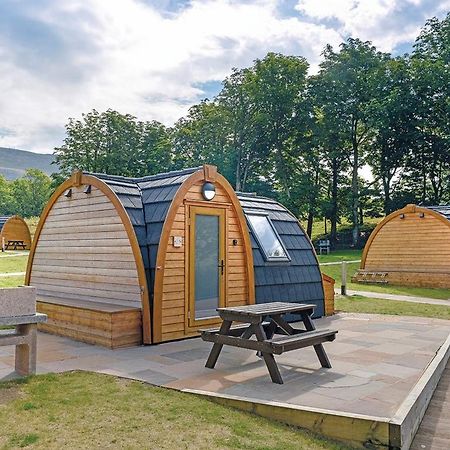 Dovestone Holiday Park Hotell Greenfield  Exteriör bild