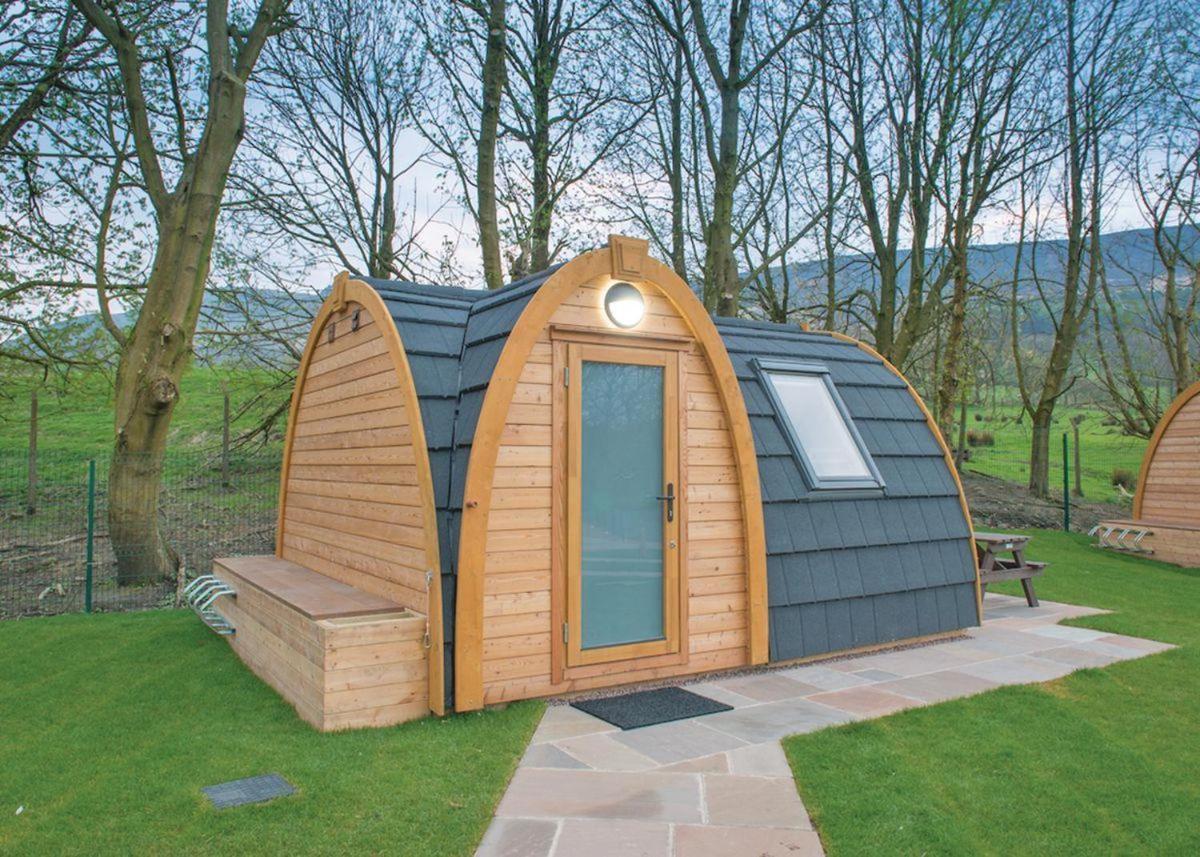 Dovestone Holiday Park Hotell Greenfield  Exteriör bild